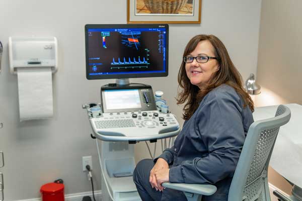 Ultra sound equipment with staff member